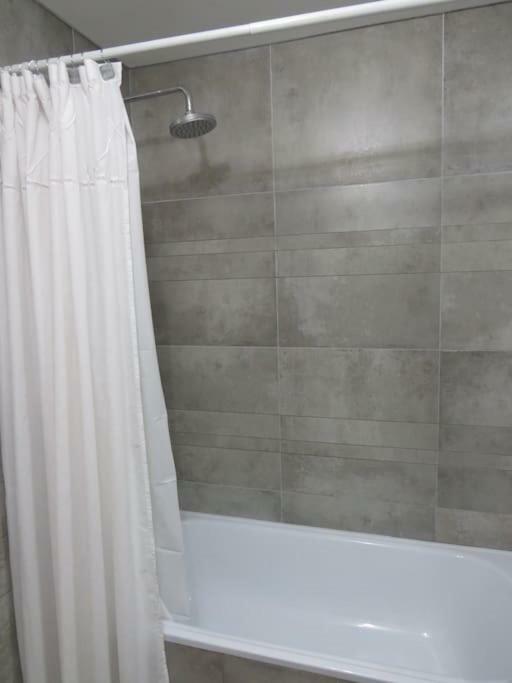 Departamento En Torre De Alta Categoria Con Amenities Excelente Ubicacion En Recoleta Apartment Buenos Aires Exterior photo